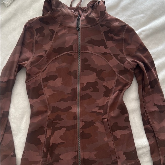 lululemon athletica Jackets & Blazers - Lululemon Hooded Camouflage Define Jacket Nulu Size 6